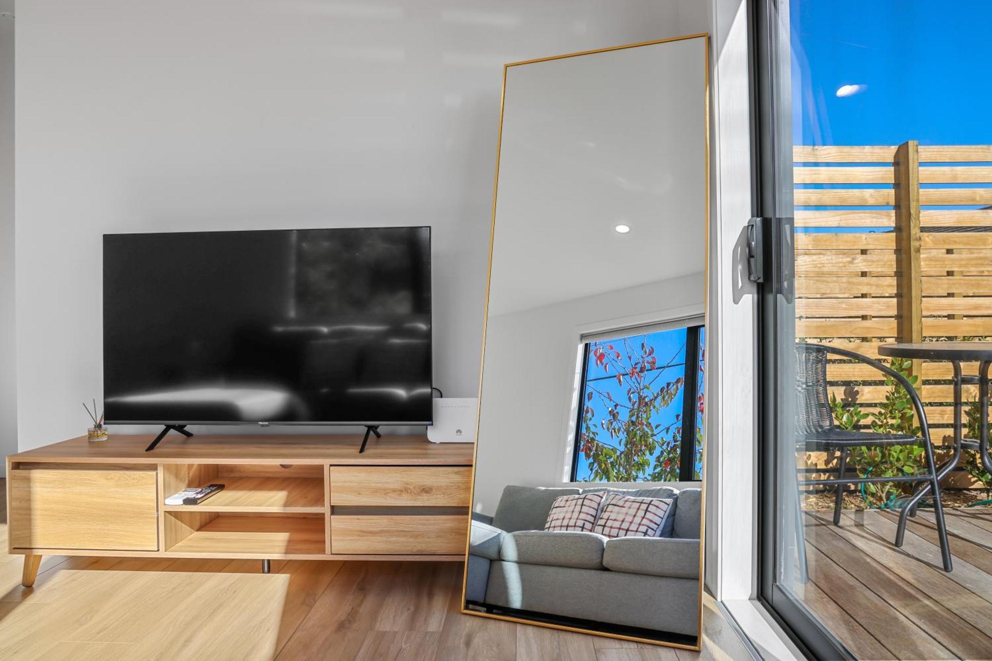Discover A Brand New Apartment In Vibrant Chch Крайстчёрч Экстерьер фото