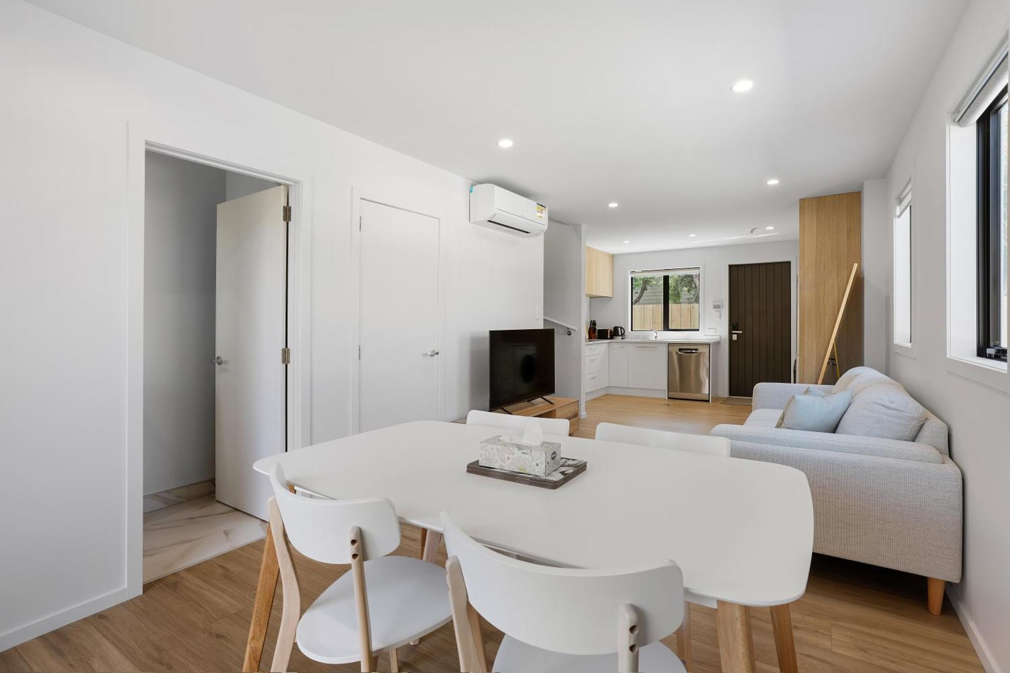 Discover A Brand New Apartment In Vibrant Chch Крайстчёрч Экстерьер фото
